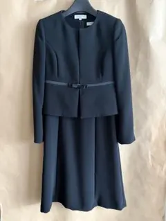 【美品】レディースブラックフォーマル　7号