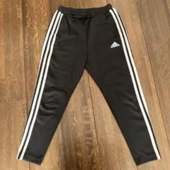 adidas 130cm ジャージパンツ