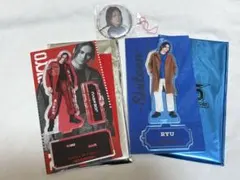 龍 アクリルスタンドセット　缶バッジ付き