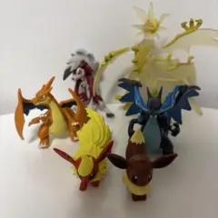 モンコレ　　ポケモン　　フィギュア