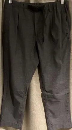 タック スラックス