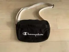 Champion ブラック ショルダーバッグ