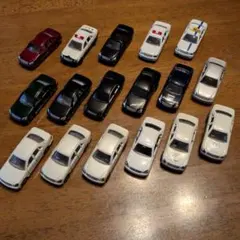 トミカ警察車両・救急車　まとめ売り74台セット トミカ警察車両・救急車 まとめ売り74台セット - メルカリ