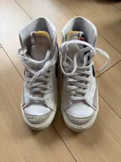NIKE ブレーザー　ミッド77 23.5cm