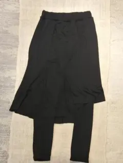レイヤードデザイン 黒 スカート付きレギンスパンツ