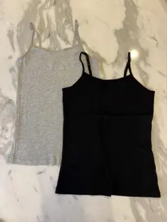グレーとブラックのキャミソール2枚セット　Mサイズ