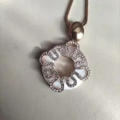 ローズゴールド 波状ライン ペンダント ネックレス