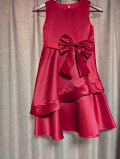 リボン付きドレス 140cm　小さめ　赤