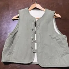 LOWRYS FARM 中綿ベスト オリーブグリーン