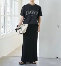 スピックアンドスパン　ブラック ロングタイトスカート　36 後ろスリットのサムネイル