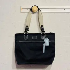 韓*き様 COACH トートバッグ