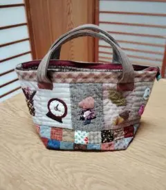 ♡ハンドメイド♡1点限り‼️スーちゃんピンクスパッチワークバッグ ショルダー紐付き ♡ハンドメイド♡1点限り‼️スーちゃんピンクスパッチワーク