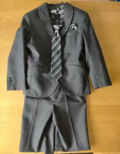 フォーマルスーツ ジャケット ショートパンツ120 ネクタイ付き白シャツ110