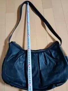 pierre cardin ショルダーバッグ 革製 ブラック 未使用 30年前