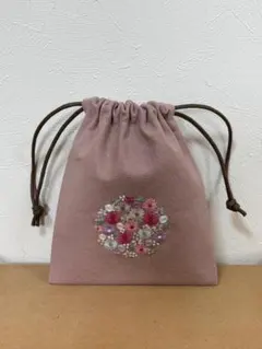 【お花の手刺繍】かわいい巾着　サークルフラワー　ピンク　ギフト　ハーフリネン