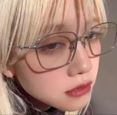 ジェントルモンスター 似　リムレスメガネ　眼鏡 メガネ 伊達メガネシルバ銀