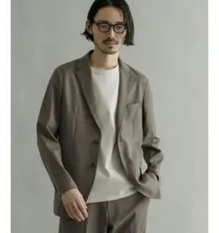 【美品】アーバンリサーチ　テーラードジャケット　Sサイズ