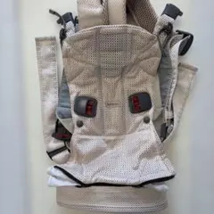 BABYBJÖRN メッシュ抱っこひも ベージュ