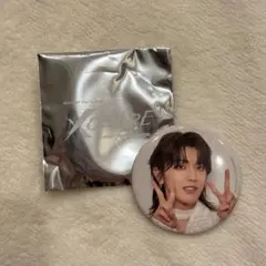 INI XQUARE masterpiece 缶バッジ