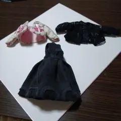 No.184　ハンドメイド　リカちゃん服3点セットのサムネイル
