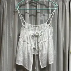 MOLORDA ホワイトキャミソール フリル付き　レースビスチェ