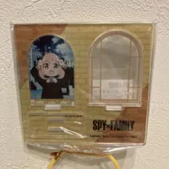 スパイファミリー　アクリルジオラママスコット　アーニャ