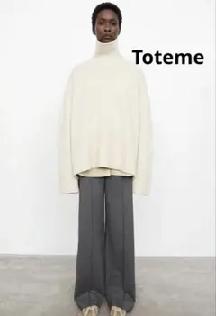 TOTEME カシミヤ混　タートルニット　オーバーサイズ　新品　タグ付