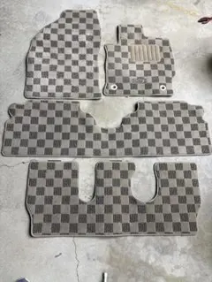 Item thumbnail for item 2a8531d9-d717-4e44-8eeb-8ee1cdbe558a