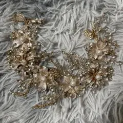 花モチーフ ゴールド ヘッドドレス　結婚式前撮りドレス洋装和装　ヘアアクセサリー