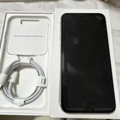 Apple iPhone SE 本体 ホワイト 充電ケーブル付き