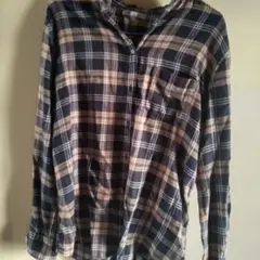 UNIQLO　フランネルシャツ　ネイビー×オレンジのチェックシャツ
