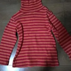 赤とピンクのストライプ ハイネック長袖カットソー