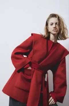 ミラオーウェン　共布ベルト付ハーフ丈フード付きリバーコート