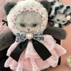 パンダオッドアイちゃん　コヤンイサムチョン　リボン刺繍＆肉球ふわもこサコッシュ