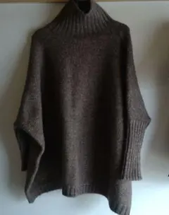 ポンチョ ニット