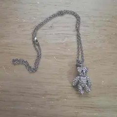 クマのネックレス