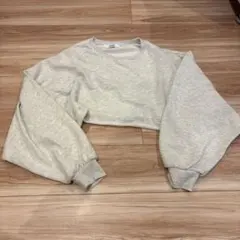 HANNE グレー クロップドスウェット