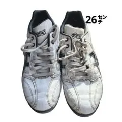 ASICS ホワイト スニーカー　スパイク　26
