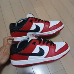 NIKE SB DUNK LOW PRO スニーカー レッド ホワイトのサムネイル