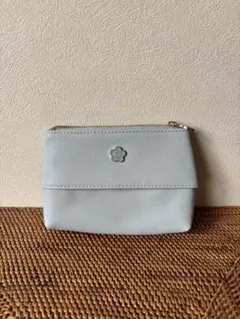 MARY QUANT 未使用　ポーチ ライトブルー デイジーロゴのサムネイル