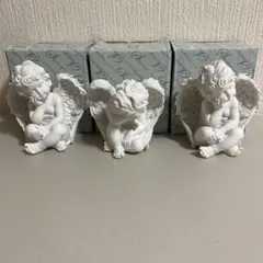 天使の置物　3点のサムネイル