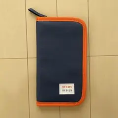 BEAMS DESIGN マルチケース ネイビー/オレンジ