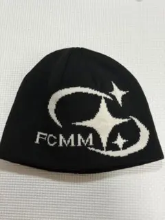 FCMM コズミックロゴ ビーニー　ブラック