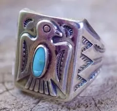 21号メンズリング　人気のターコイズ石　鷹のモチーフ　リング ターコイズリング