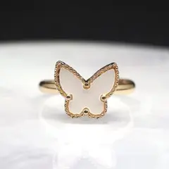 【ギフトボックス付】バタフライ リング ゴールド ホワイト 蝶 フリーサイズ