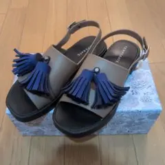 TEMPERATE タッセル サンダル ベージュ×ブルーのサムネイル