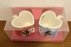 ディズニー　ミッキーマウス&ミニーマウス　ハート型ペアマグカップ