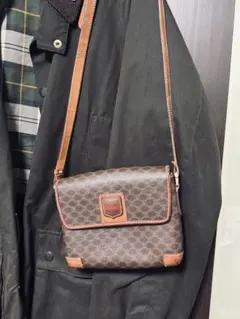 CELINE ヴィンテージ ショルダーバッグ