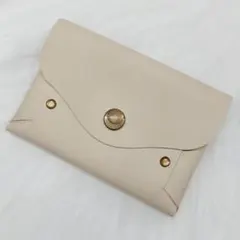 レザー マルチケース ベージュ シンプル 小物入れ