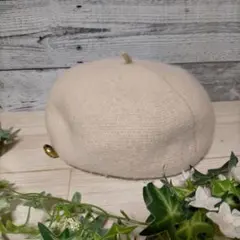 ウール ベージュ ベレー帽 金ボタン付き